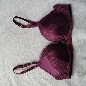 VS Lace and Satin Push-Up Bra